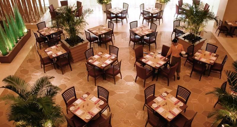 Courtyard By Marriott Chennai Hotel Buitenkant foto