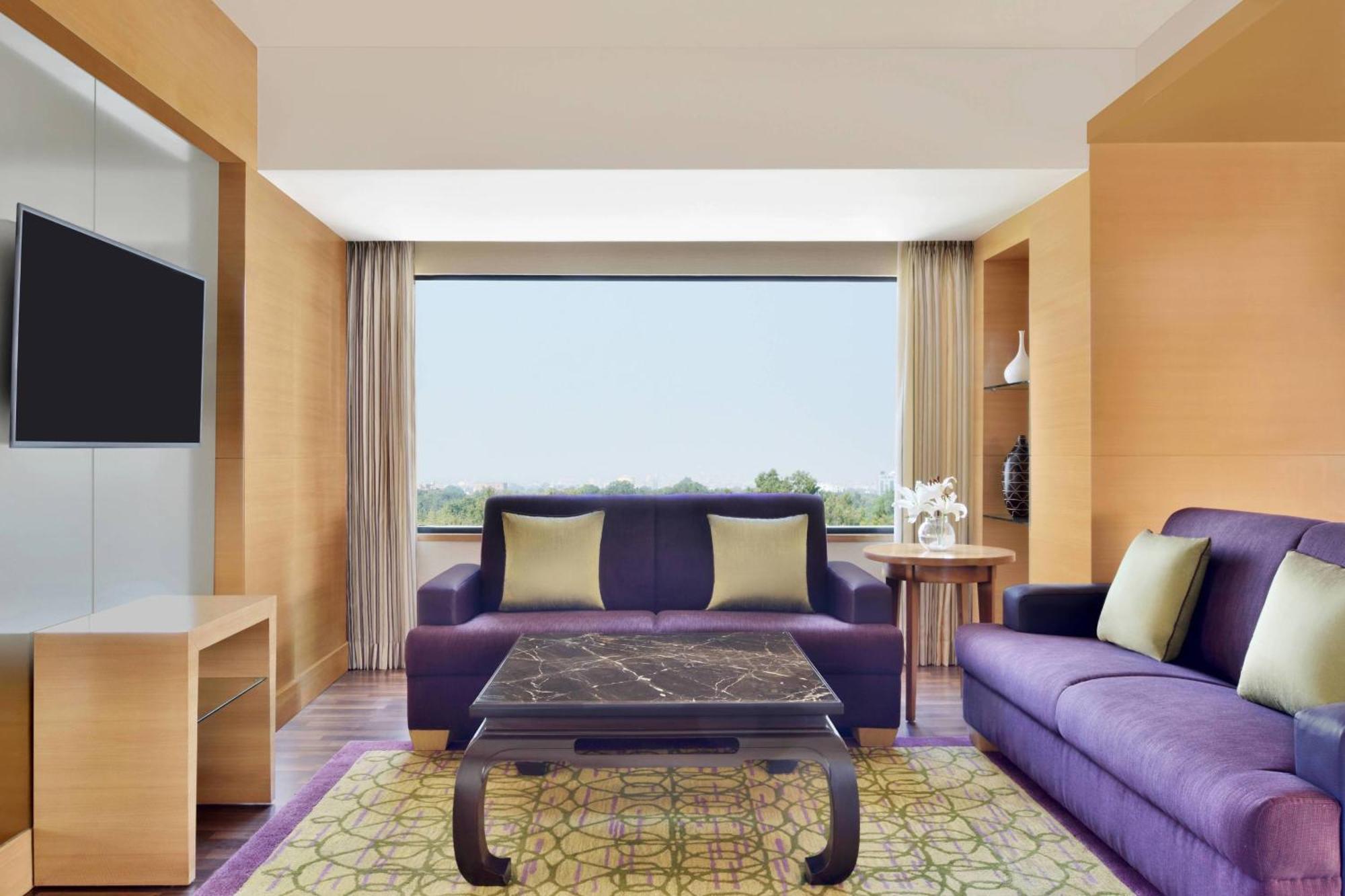 Courtyard By Marriott Chennai Hotel Buitenkant foto